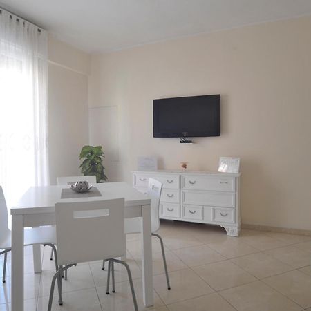Casa Vacanza Rossella Σαν Ρέμο Εξωτερικό φωτογραφία