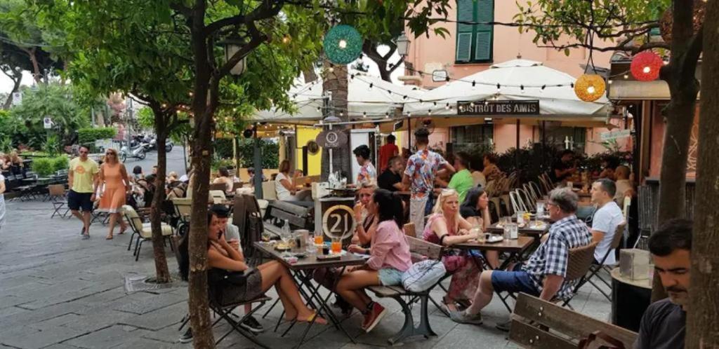 Casa Vacanza Rossella Σαν Ρέμο Εξωτερικό φωτογραφία